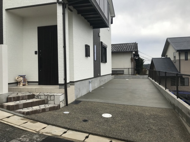 �V�z�O�\�{�H��@��܂��@�S�̑��@�����s����